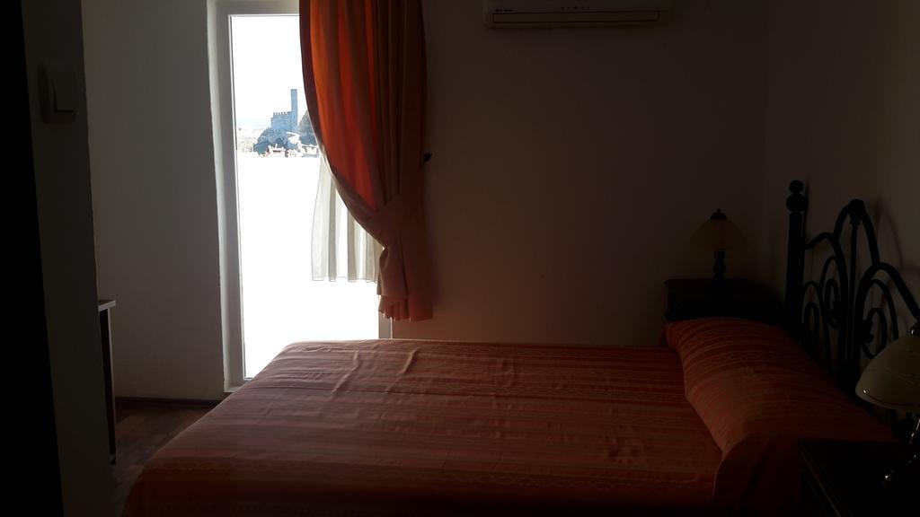 Ege Hotel Bozcaada Island Habitación foto